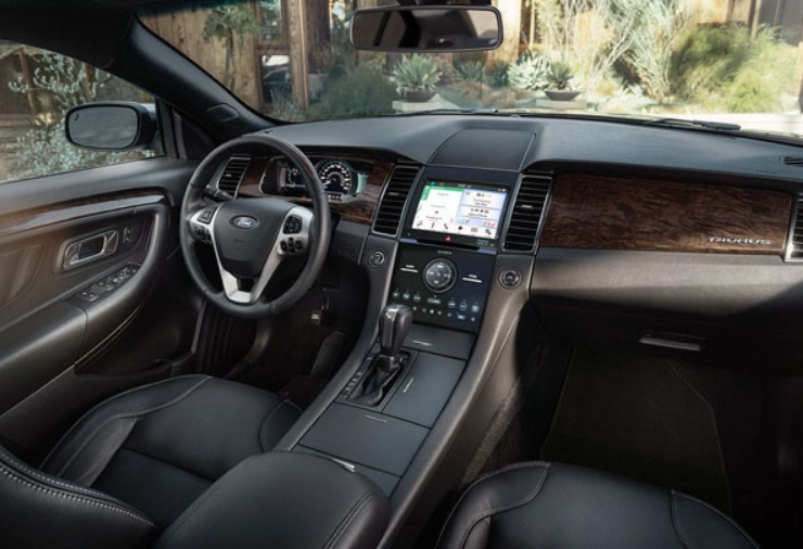 2019 Ford Taurus Interior