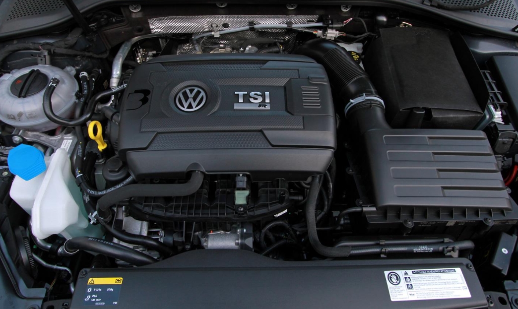 2024 Volkswagen Golf R Engine