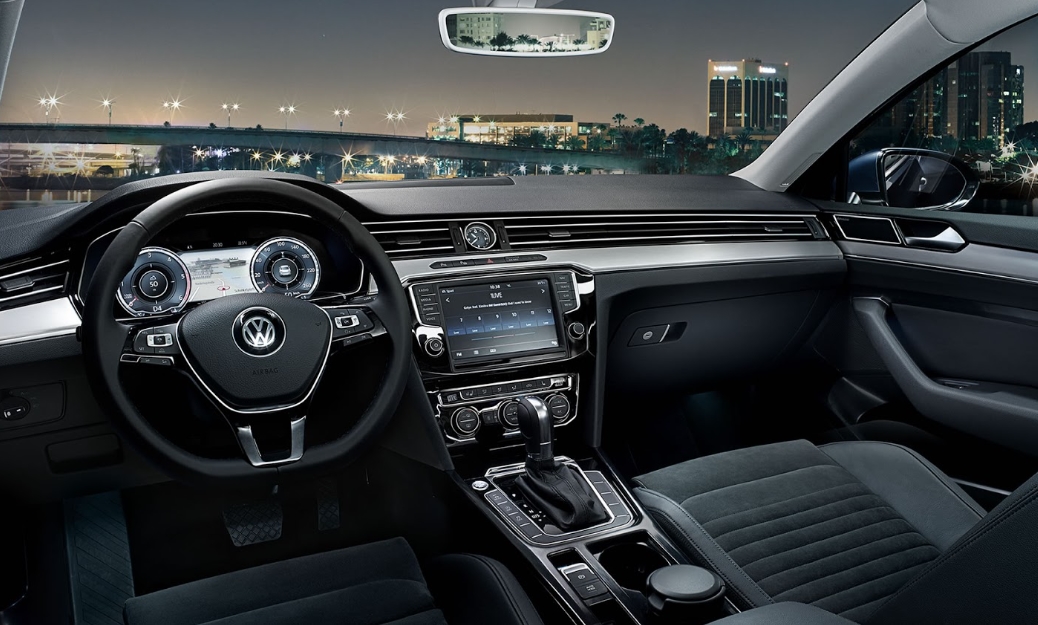 2025 Volkswagen Passat Wagon Interior