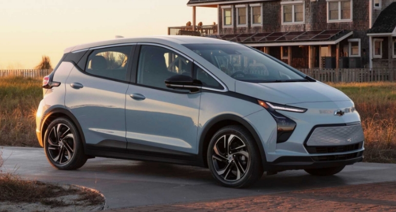 2027 Chevy Bolt EV Pictures