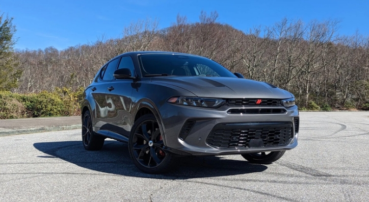 2027 Dodge Hornet SUV Features